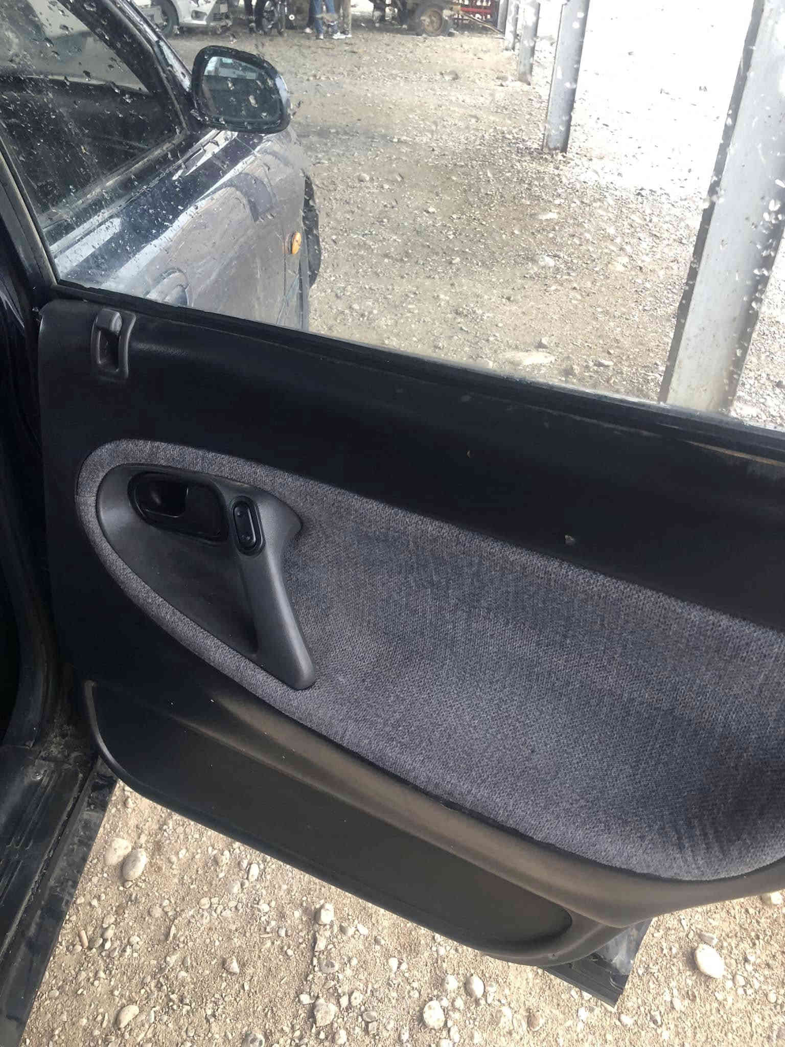 مديل 1995گيرومه كينه به شه رت  بلي دان سبوغ بيلاد  جام ئاوينه كاره باي   نرخ 47معمه له ***********
