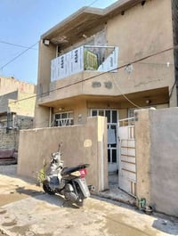 بسم الله الرحمن الرحيم  بيت للبيع منطقه الزعفرانيه ناظم الطيب  مساحته ...