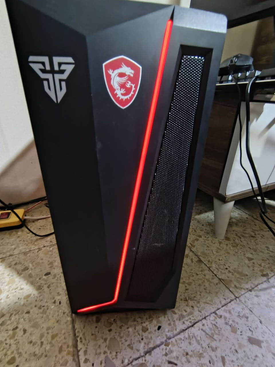 للبيع pc السعر 375 الف
مذر بورد MSI H310 M PRO
 CPU      INTEL CORE I3  9100F
رامات  DDR4   16    16*1                                                                      Graphice :  RADEON RX590 gp8 SAPPHIRE 
هارد 128 ssd     
باورسبلاي 600 كيس اسود مع 3 فانات


**إذا كنت صاحب هذا الإعلان وتريد حذفه لأي سبب، رجاءا أرسل رسالة إلى الدعم الفني**