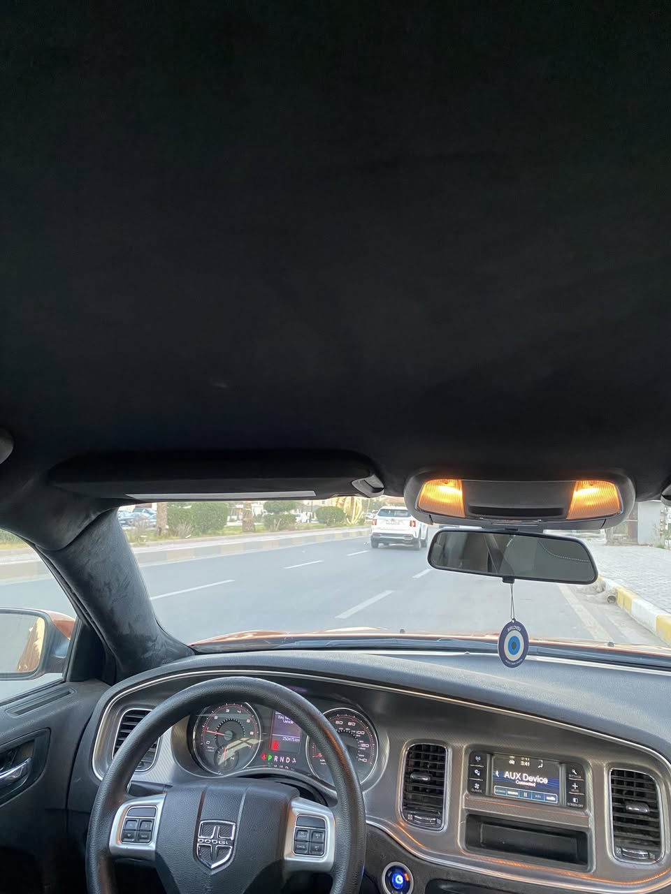 جارجر 2011سياره كلين لون مشمشي مميز جاهزه تخم تاير كير مكينه كله جديده بالعافيه علئ ياخذه عنواني بغداد الشعب السعره اتصل او تدلل رقمي ***********
