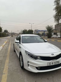 كيا اوبتما 2018بغداد رقم جديد سنويه جديده السياره مكفوله من الصبغ والح...