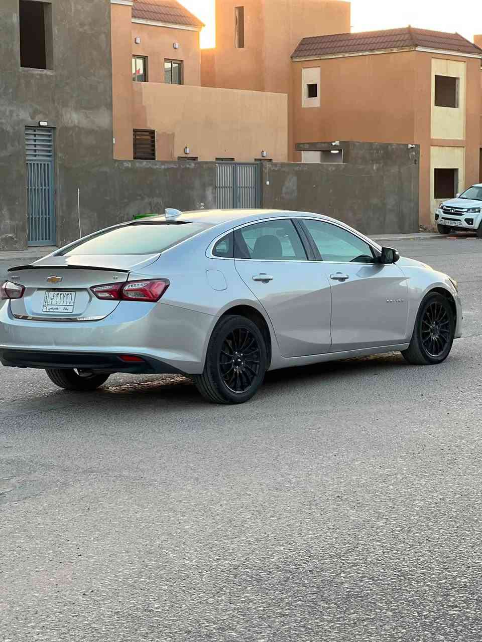 ماليبو 2020
مواصفات معروفه فول عده الفتحه 
بيه خمس قطع سبق جديده كير ومكينه جدد تبريد شغال   سعر 85 بيه مجال  رقم بغداد موجودة بال النجف سيارة رقم ***********
