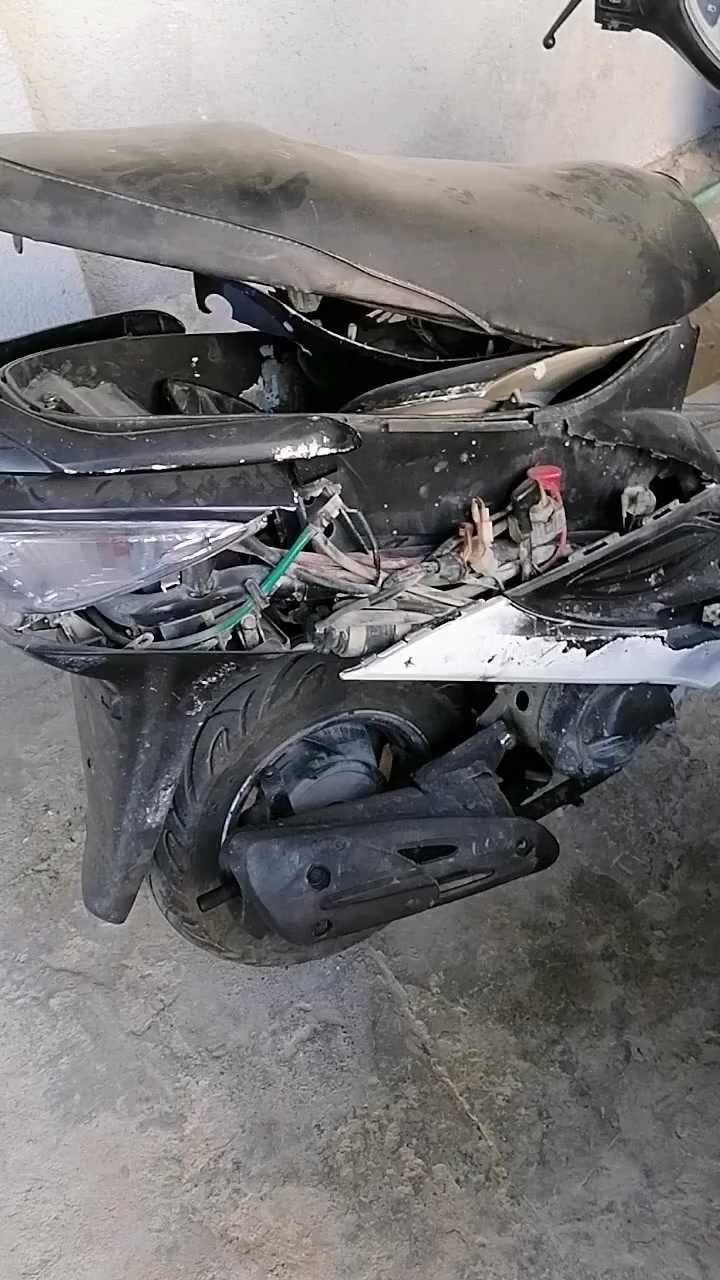 تراجة كامكو جي فور للبيع عايزها بس كفرات تشتغل السعر 150 اوبيها مجال قليل


**إذا كنت صاحب هذا الإعلان وتريد حذفه لأي سبب، رجاءا أرسل رسالة إلى الدعم الفني**