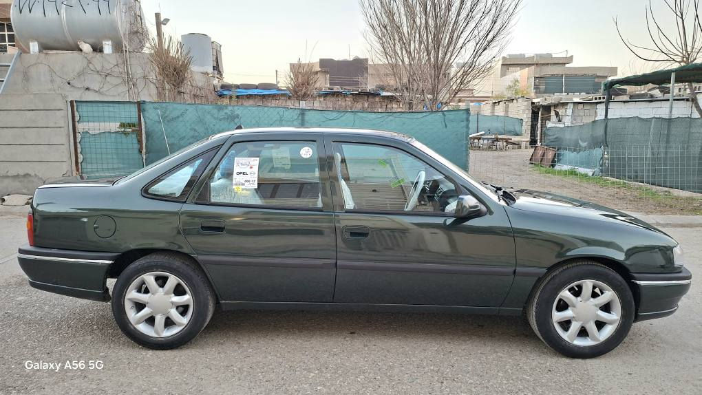 ***********/// ***********
شوێن چەمچەماڵ  نرخ٤٧
اۆپڵ مۆدێل ٩٥ مە کینە ٢٠ گێڕ عادی
سە نە وی تازە یە ڕە قە م تازە
بێ دە عمو بێ خیاس هیلال ودۆسە بیلادە سە یە رە کە لە سە ردە قی شە ریکە یە کلێر عام بۆجوانی
گێڕومە کینە و تاقم پێش بشرت
سە یارە کە هیچ مسروفی تیا نیە و بشرت شمشمل, السليمانية
