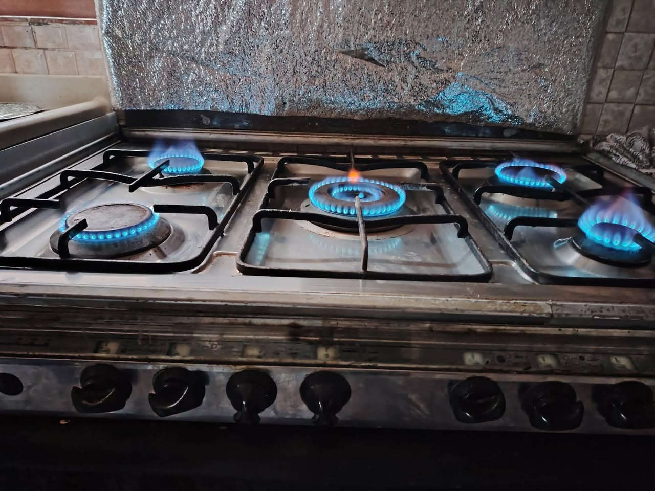 تەباغی 5چاوە ستیل دژە ژەنگ بەشەرتی ئیش نرخی 80هەزار کەمێ معامەلە شوێن حاجیاوا ***********
