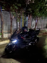 للبيع Yamaha R3 موديل 2020  دراجة Yamaha R3 موديل 2020 لون أسود، بحالة...