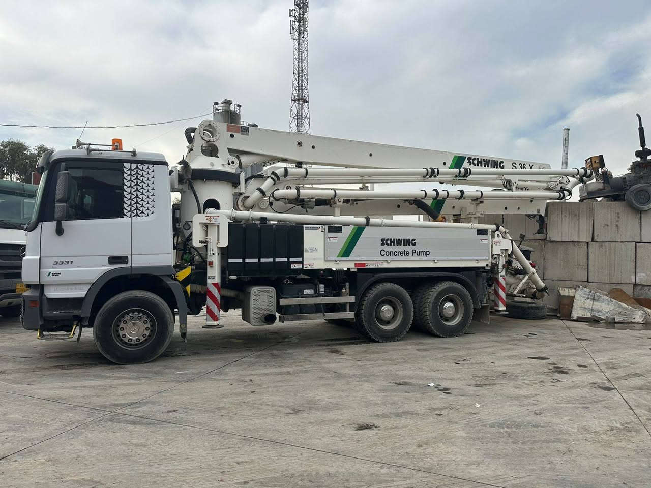 السلام عليكم
بم موديل2013 الجهاز موديل2013 36متر شوينك دبل مضخه شورت طويل رقم اربيل شرط التحويل السعر 25شدة وبي مجال
***********
***********
***********
