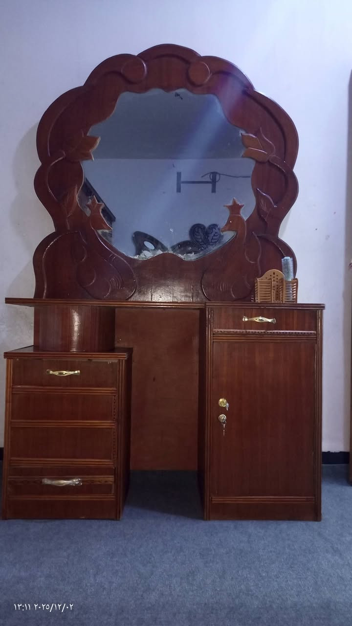 (غراض بيت نضيفه للبيع الاستفسار على الخاص)


**إذا كنت صاحب هذا الإعلان وتريد حذفه لأي سبب، رجاءا أرسل رسالة إلى الدعم الفني**