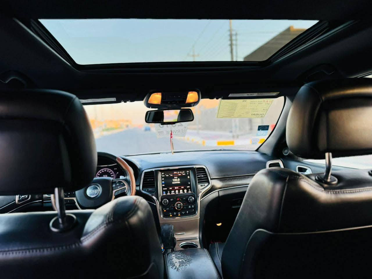 جيب لاريدو 2016 ( امريكي )
رقم بغداد دولي تحويل مباشر وارد امريكي ضرر بنيد فقط
* المواصفات :
* سقف بانوراما. 
*رادار امامي
* نقطة عمياء 
*داخل اسود جلد  
* المقاعد الأمامية كهربائية .
* تحديد مسار .
* المقاعد الأمامية مع تدفئة . 
* المقاعد الخلفية مع تدفئة .
* مقود السائق كهربائي . 
* تدفئة ستيرن .
* الشاشه لكبيرة 8.4 انج .
  بروجكترات زنون . (بلاد)
* تشغيل عن بعد .
* صندوق كهربائي .
*  حساسات أمامية . 
* كاميرا خلفية .
* مري شفط. 
*   مكان السياره بغداد اي ستفسار اتصل وتدلل السعر 158 وبيهه مجال رقمي ‏‪***********‬‏
