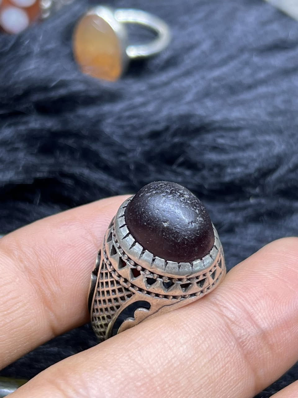 خاتم شفت العبد قديم
925

الشراي***********

المكان بغداد حي اور 

توصيل ماعندي
