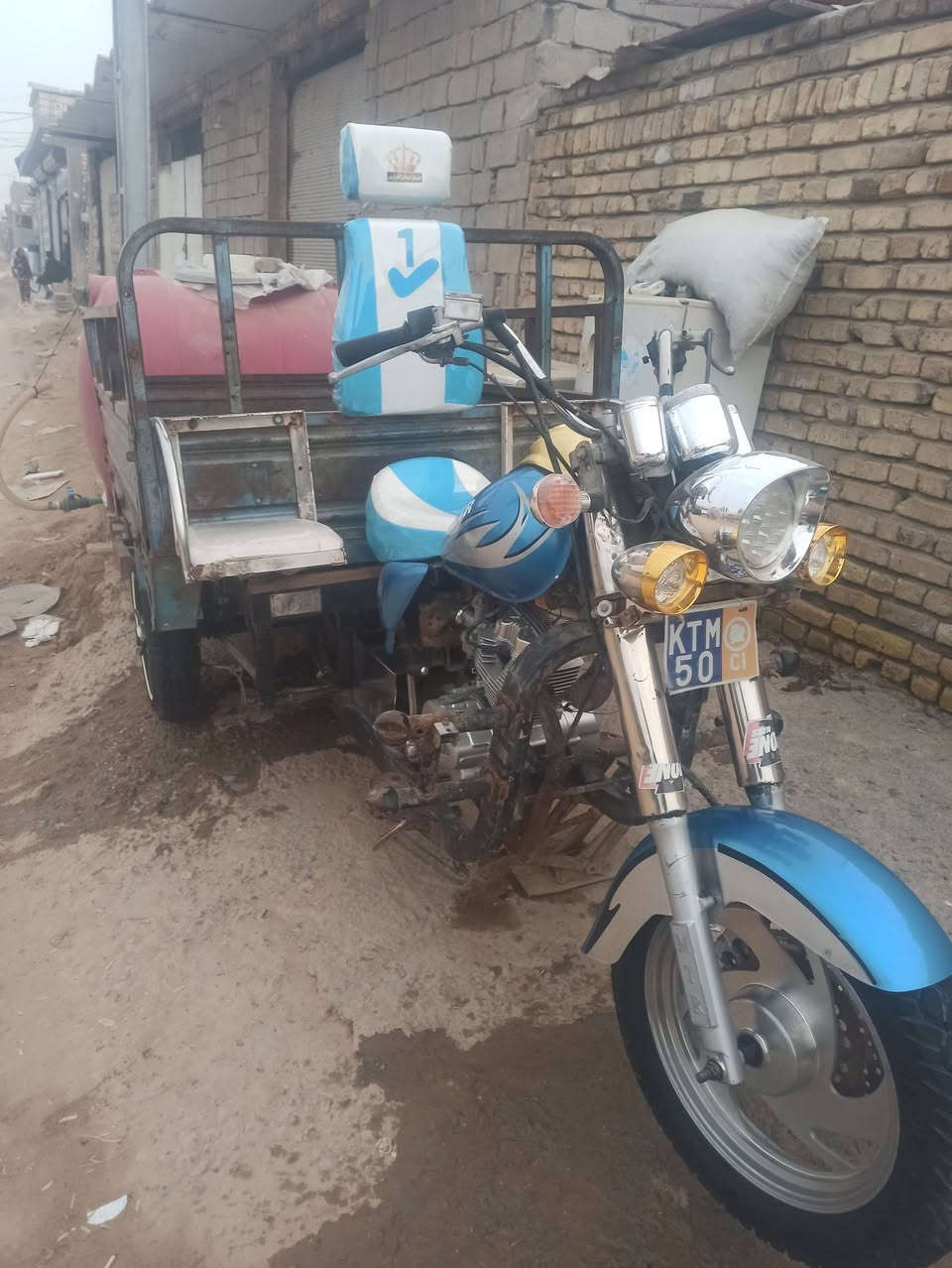 سلام عليكم ستوته لبيع امتيار 2016 اوراق وكيله الجنابي 
مكفوله كفاله شاصي مكفول  
مكينه 2025 مكفوله 
اكسن قفل 
تخم تاير ابو خطه 
كهربائيات كله شغال 
جاهزه مجهزه 
سعر 1500 اوبيه مجال 
***********
