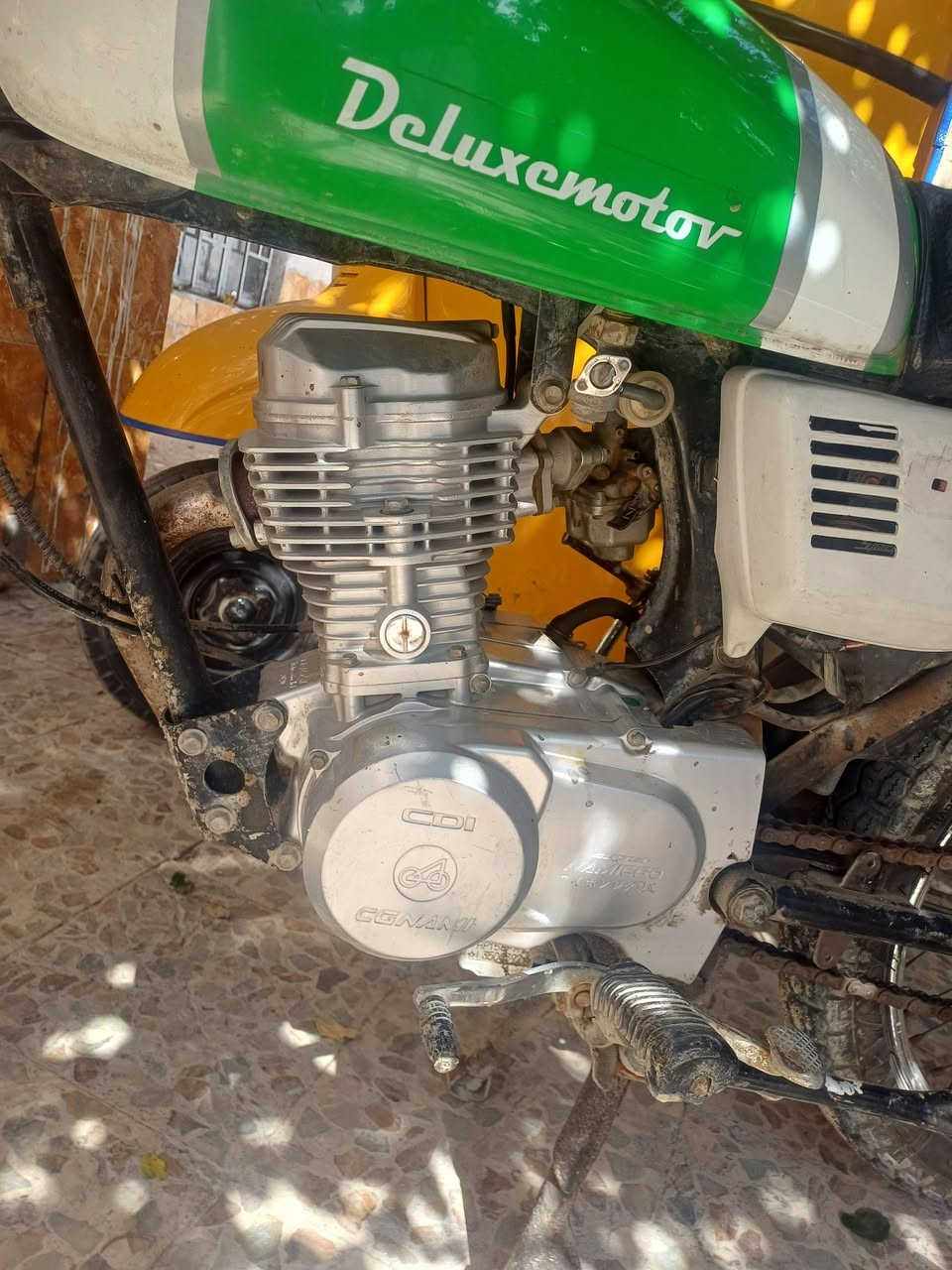 سلام عليكم دراجه أوراق البيع محركهه برغي مامفتوح بيه مكان بصره كرمه علي سعر 750رقم ***********
