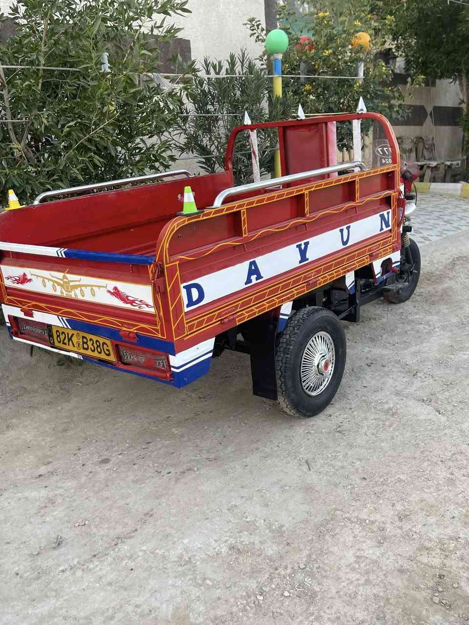 السلام عليكم
ستوته ديوان 
مديل 18
محرك مامفتوح
تايرات جدد
كهربائيات جدد 
لاتيات زنون 
سبير 
وراق صوليه 
شاصي مكفول 
ركبه مكفوله 
مكاني ناصريه قضاء الرفاعي 
نتصل وبلخدمه 
***********
