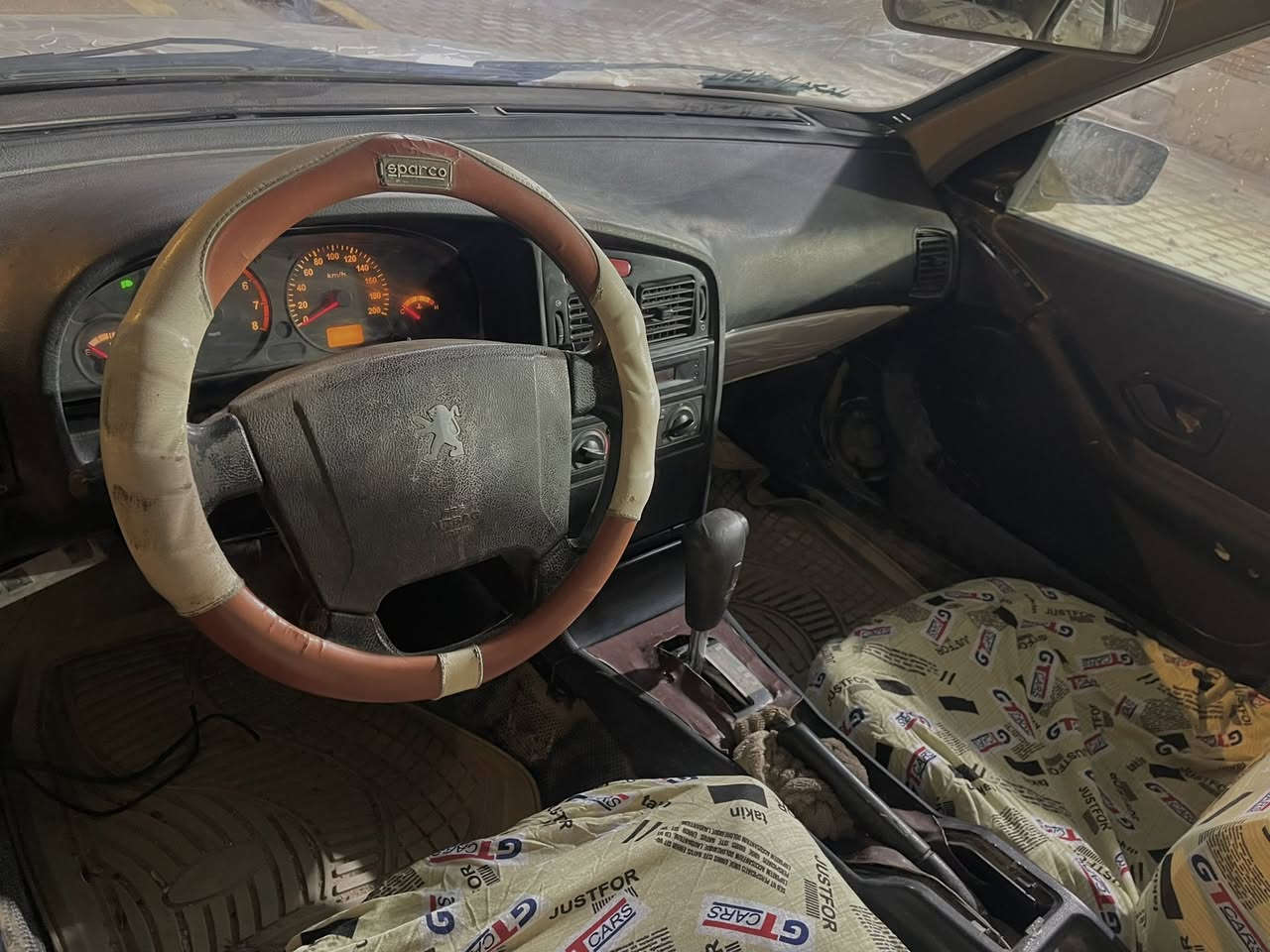 السلام عليكم بيجو 2010 محور اوتوماتيك مكينه وكير كلش نضاف مصفره غرامات تحويل شوكت مايعجبك *********** السعر18 سياره بلاديه ونصيفه كهربائيات كلها شغاله
سياره جاهزه دواخل حلوه ونضيفه الشراي يتصل وبالخدمه
ملاحظه مكلف بالنشر
