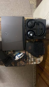 لابتوب للبيع مع سماعة مع كيبورد   مع كارتون و شاحن  نظافة 99%  MSI Ci7...