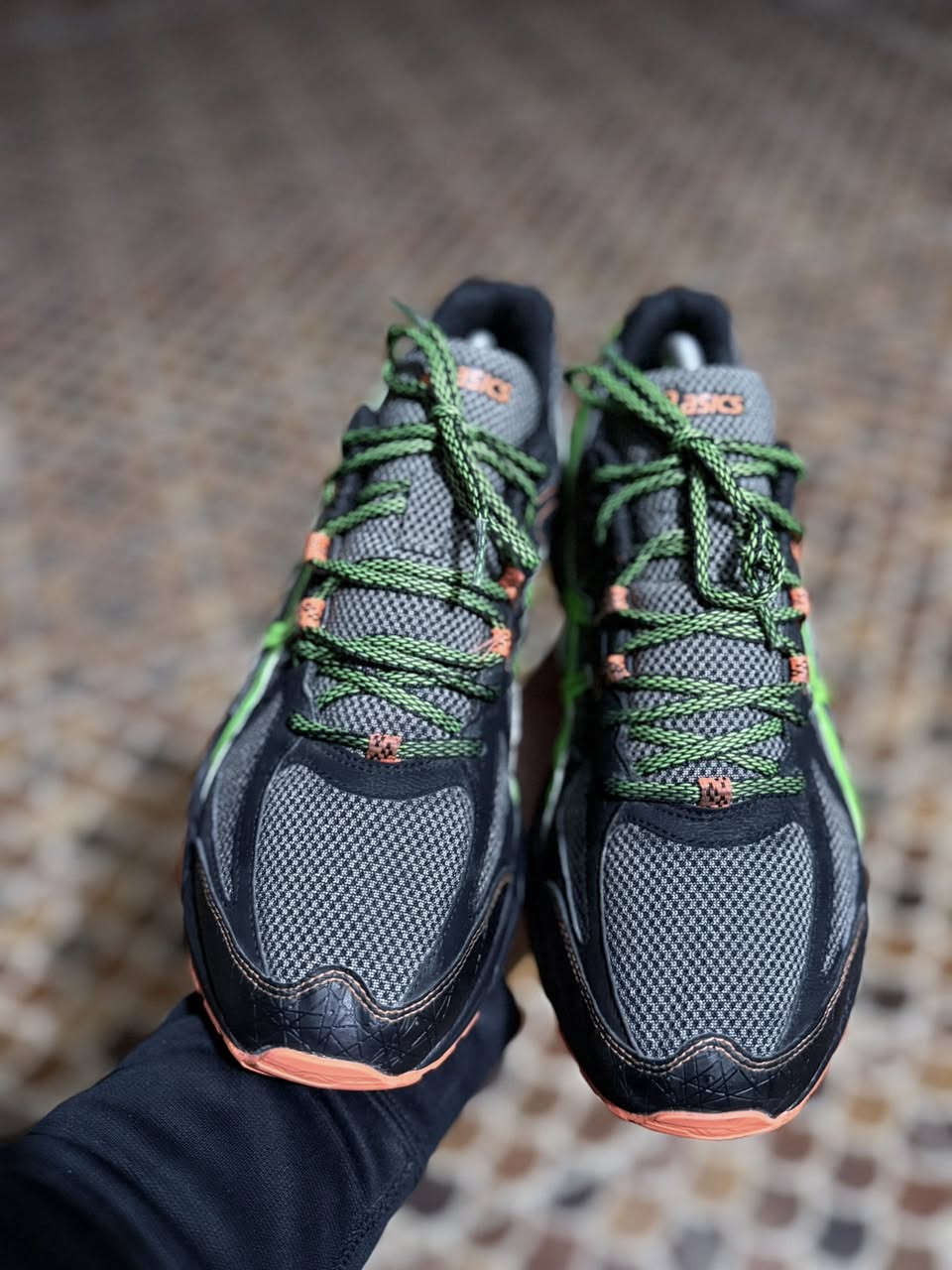 ازيكس
قياس 44
طول القدم 28
سعره 35 قفل قفل 
يوجد توصيل


**إذا كنت صاحب هذا الإعلان وتريد حذفه لأي سبب، رجاءا أرسل رسالة إلى الدعم الفني**