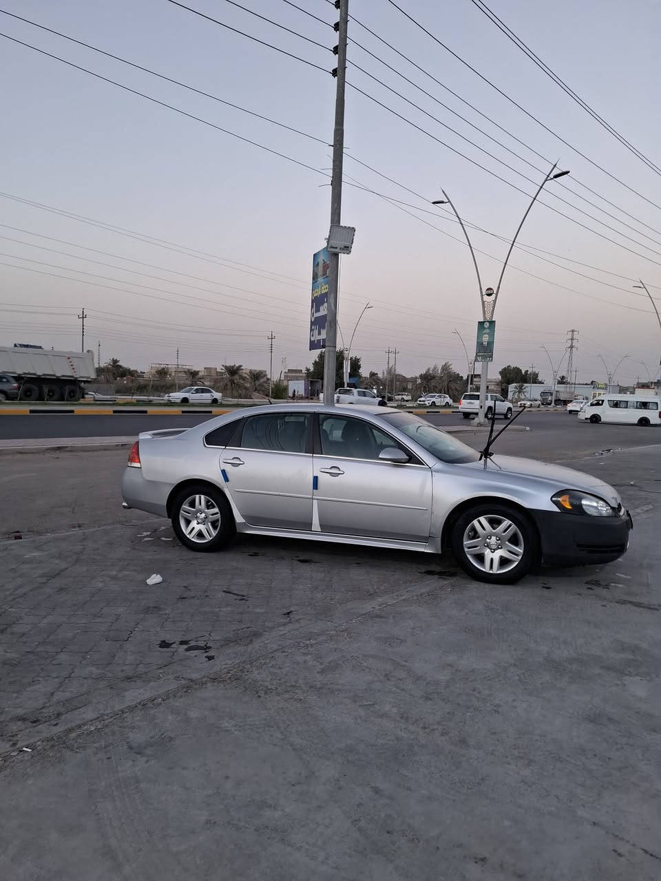 السلام عليكم
شفرلية امباله موديل 2016 
التفاصيل 
وارد امريكي حادث جاملغ وبنيد بدون دواخل 
كير مكينة كفالة v6 3600
السيارة بدون صبغ فقط بارد 
رقم بصرة انكليزي 14 بإسمي لغاية 2028 
تبريد منضومة جديدة حته فابريته مبدل جديدة بيه نقص غاز فقط 
ويلكب كروم 17 نضيف بدون عواج او تصليح و تخم تاير جديد 
لايت عالي + ناصي زنون منضومة 
ماء راديتر احمر زيتي 
دوشمة ارضية جلد 
ونضافة الغرفة 100‎%‎ 
السيارة عليه ادامة كاملة 
وما نقصها غير بوربرنك ABS
و غاز تبريد 
السيارة مصروف عليه و جاهزه لل ئخير 
السعر 92 وبيه مجال حك الجية 
للتفاصيل اكثر واتساب ***********
