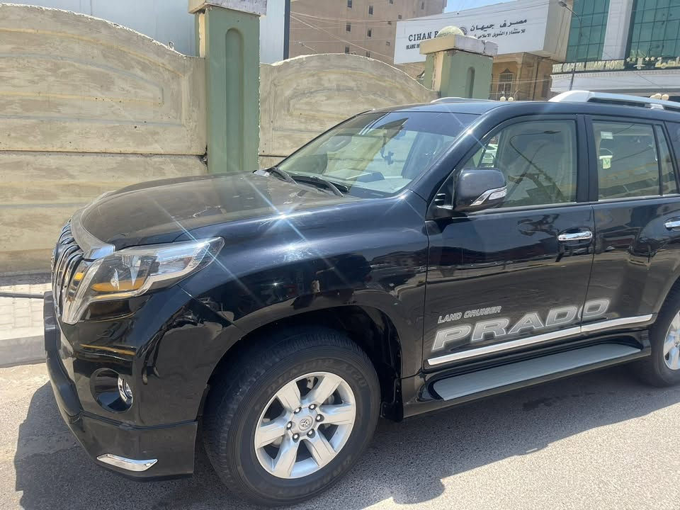 لاند كروزر  برادو  ٢٠١٧
رقم بغداد  باسمي 
محرك ٦ سلندر  
اللون اسود  
السعر ٤٠ الف  دولار $
لمزيد من التفاصيل الاتصال 
***********
