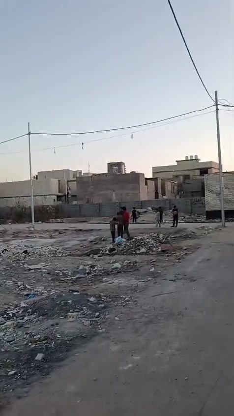 للبيع بيت مساحه ٥٠متر كربلاء البوبيات عامود ٧٥ ***********
