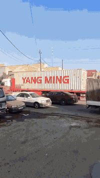 سلام عليكم اي شغل محتاجي تنضيف تفريغ تصعد تحميل كلشي نشتغل الكم وتدللون ***********
