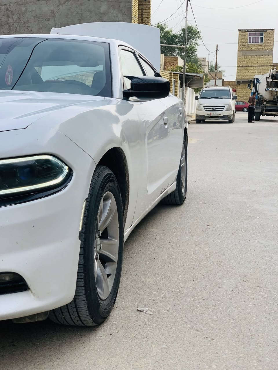 السلام عليكم  رجاءً اقره التفاصيل واتصل السعر 170 مجالها بسيط
جارجر 2015 SXT نص فول كشنات حظن تدفئه تبريد شاشه جبيره دمام تشغيل عن بعد حادثها 3 قطع صبغ بدون دواخل والباقي مكفول سياره قبل اسبوع بدلت طبكه كاملة كير ومحرك فتحتهن بيدي من كصه مع الحداديه وره وكدام وتخم تاير جديد جامه جديده مانقصها كلشي رقم ذي قار انكليزي بأسمي ترهم مراوس فقط جارجر او اوباما
***********

‭0771 265 7599‬
