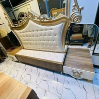٨قطع • خشب ثقيل • نقل مجاني