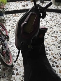 السلام وعليكم دراجه سكنس نضيفه بيها شويه نقوصات باتري وجوزه ولكفر الي ...