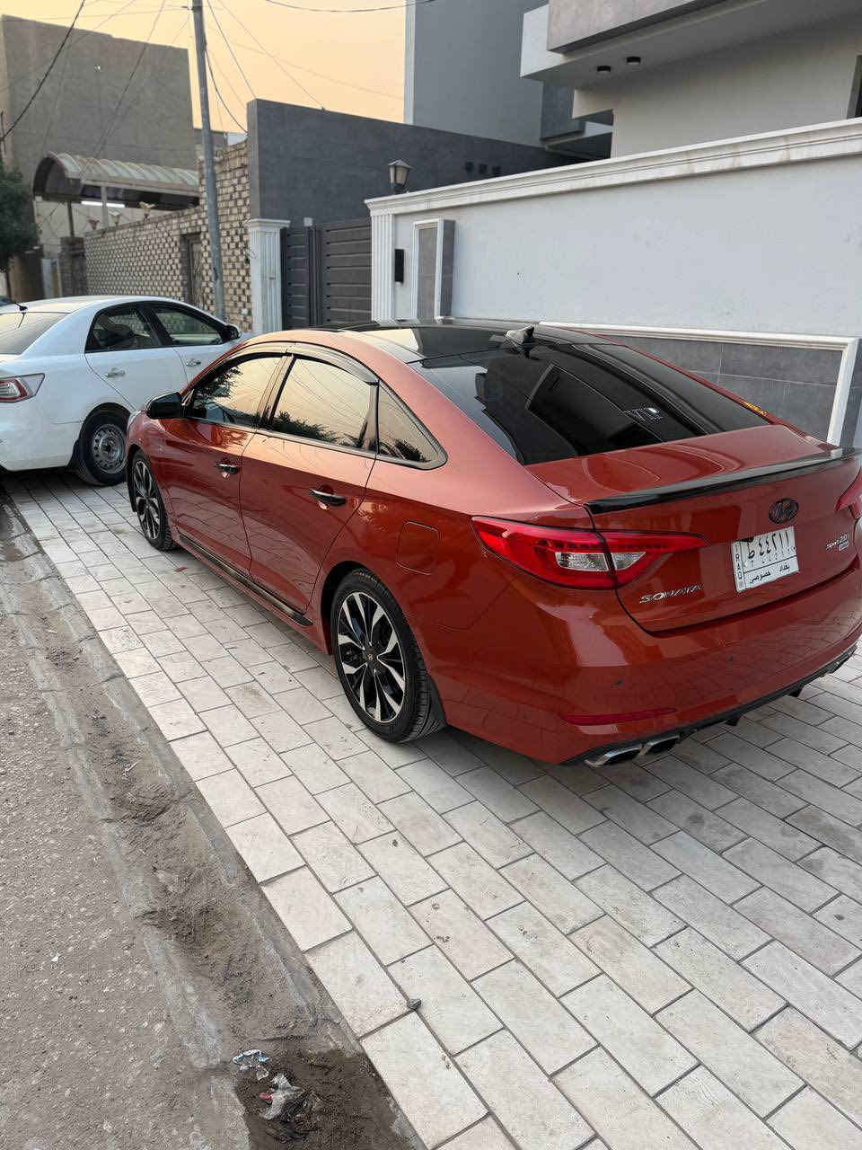 السلام عليكم
(وينه الي يدور النضيف والسريع🏁 والفول واللون المميز )
_هونداي سوناتا
_موديل 2015
_اعلى فئة VIP
_SPORT 2.0T_Limited
_القوى الحصانية🐎275
_الموصفات
1_فتحه سقف
2_بصمة تشغيل
3_بصمة ابواب
4_نضام ترحيب
5_شاشة كبيره
6_كامرة دوار
7_رادار امامي
8_رادار جانبي
9_مثبت سرعة
10_تحديد مسار
11_كشنات جلد مشمشي
12_تدفئة كشنات امامي وخلفي
13_تبريد كشنات امامي وخلفي
14 _كشنات كهرباء
15_جام AOTO
16_3وضيعات قياده
ايكو وسبورت ونورمال(الاعتيادي )
17_لايتات AOTO
18_منضومه زنون عدسات بلادي(نهاري) سعره450$
19_عين الشيطان لد نهاري احمر
20_لون مشمشي مميز بالسوناتا
21_نضام AOTO HOLD
22_سايد بريك بصمه
23_اشاير بالمري
24_سستم صوت سمعات انفنتي
25_دمام خلفي
26_شفتات ستيرن
27_ستيرن حرف Dالسبورت
28_تحكمات ستيرن جهتين
29_كشنات خزن 
30_بردات خلفيه بلادي
31_تبريد قطعتين ثلج ❄️❄️
32_تحكم تبريد بيانو
33_رادار امامي توقف ذاتي
34_اربع4 اكزوزات بلادي
35_ويل حجم 18 سبورت
36_دواخل لون اسود ملكي
37_نقط عمياء
38_تحكم مري كهرباء
39_سستم ستيل
40_حساسات امامي خلفي
41_مانع انزلاق
42_كامرة داش كام سعره ١٠٠الف
تيارات حداديه تبريد كله مكفول وجديد
♦️السياره الحادث جاملغ و بنيد و بيها بارد بالجاملغ الخلفي بس  اكفلك البدي كله كله كفاله
السياره ماشيه 90 الف ميل
[♦️محرك طك الكرتون جديده وين ما جان افحص دهن امزويل وبانزين محسن وما مفتوح  وكير كفاله جديد طك الكرتون  ] السياره جديده وفول وحلى من صور تجي وتشوف 🟧 السعر 148وبي مجال مكان السياره النجف ومتواجد على الفيس ‭ ‭‬ / 0785 000 0655‬
بي وتساب @
