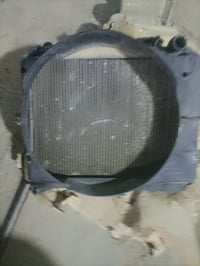 راديترات • كيا • تفصيخ حاوية