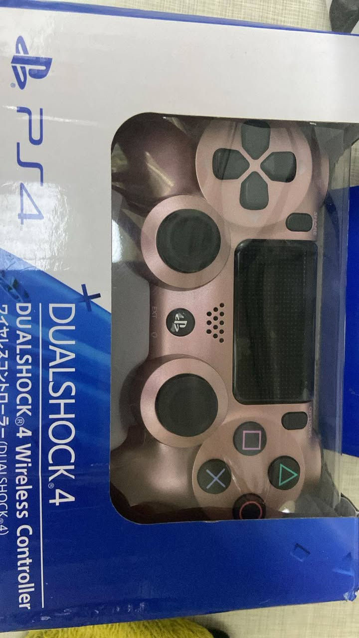 السلام عليكم شباب بدأت بلي 4 اصليه بلباكيت للبيع


**إذا كنت صاحب هذا الإعلان وتريد حذفه لأي سبب، رجاءا أرسل رسالة إلى الدعم الفني**