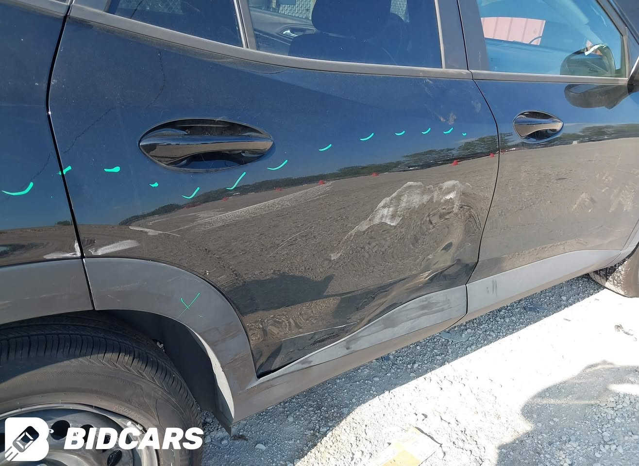 السلام عليكم
شوفرليت تراكس 2024 
وارد امريكي - الشكل الجديد 
حادثها باب الخلفي وراجع بارد 
وبيها بارد مكانات صغيرة  
السيارة على وضع الشركة ما مبدل بيها اي شي 
محرك 1200 تيربو  3 سلندر 
عداد المسافة: 33 الف 
المواصفات:
سايد بريك بصمه 
تحكم ستيرن
شاشة لمس + ابل كار بلي 
لايت زنون 
منفذ تايبسي + usb
رادار امامي+خلفي+جانبي 
تحديد مسار
مثبت سرعه 
مانع تصادم
توقف ذاتي اوتو ستوب 
السعر  155 وبيها مجال 
مكانها المعقل 
***********
