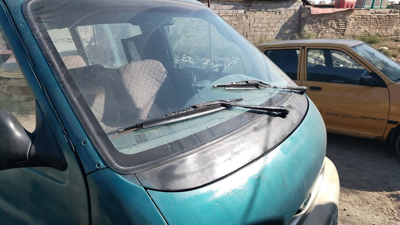 سلام عليكم بريجو مودل ٩٩ سنويه ل ٢٧ بسمي رقم قادسيه نكليزي سعر ٦٥ وبيه مجال رقمي *********** مكاني الديوانيه
