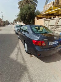 كورلا للبيع ٢٠١٠ سعر ٩٥ بيه مجال سياره جاهزه من كلشي 07725126704