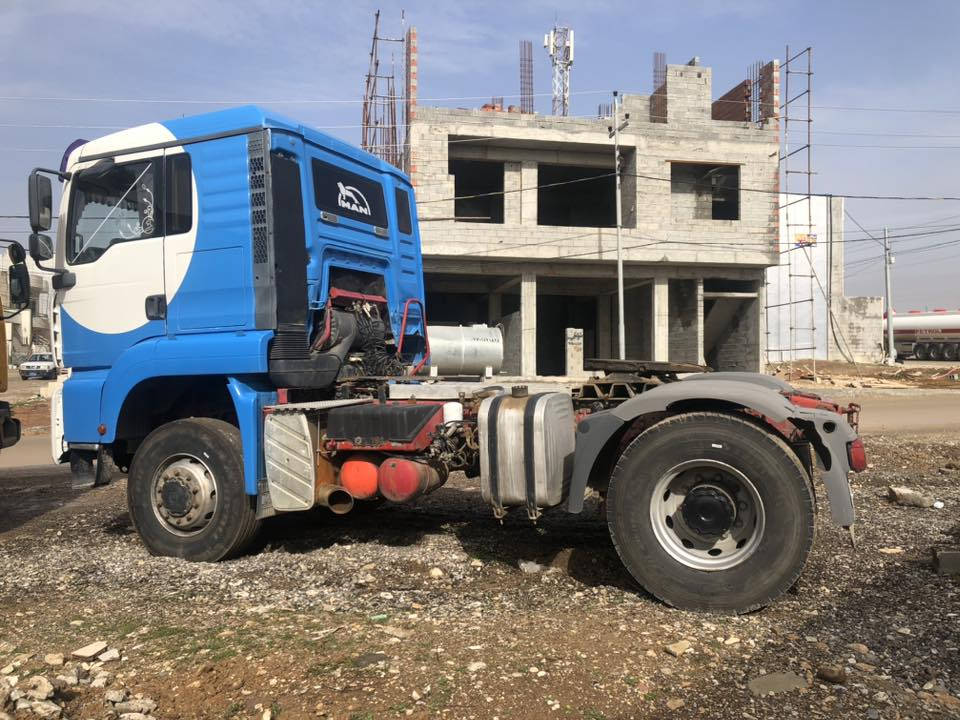 Man tga 430 4X4 2004
مان  تیگە دەبڵ ئەکسل
مەکینە ٤٣٠ کەپس
گێڕی عادی ڕیتایدەر
دوو جوت تایەی لۆک
سەنەوی تازە 
هیچ مەسرەفێکی نییە گێڕ و مەکینە و ئەکسل و دەبڵ ئەکسلی بە شەرت 
نرخی 160 وەرەقە و مەجال
***********
