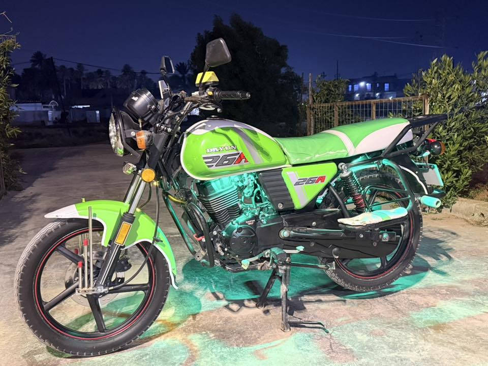 سلام عليكم دايوان موديل ٢٠٢٤ مكفولة كفاله عامة الدراجة احله من الصور كلهة شغالة اوراق سحب الدراجة مال جناي سعرهة ١١٥٠ وبيهة مجال بسيط مكاني ديالى المقدادية ***********
