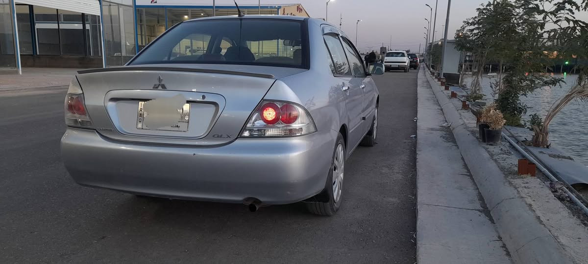 السلام عليكم ورحمة الله 
لانسر2011 أستلام شركه سياره مصبوغه حزام بسبب الجراد مكفوله من الضربه والتبديل. كير مكينه تبريد صدر كله مكفول 
السياره عندي صارله 3سنوات.سويجات 2وياهه مال شركه كلشي بيه وضع شركه.....السعر85 ..عنواني بغداد قرب مرور الحسينيه..للأستفسار ***********
