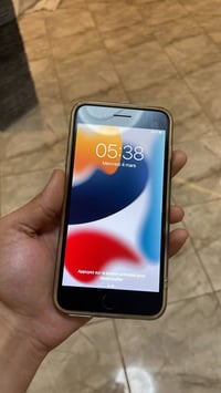 آيفون ٧ بلس • ٣٢ • بطارية ١٠٠٪