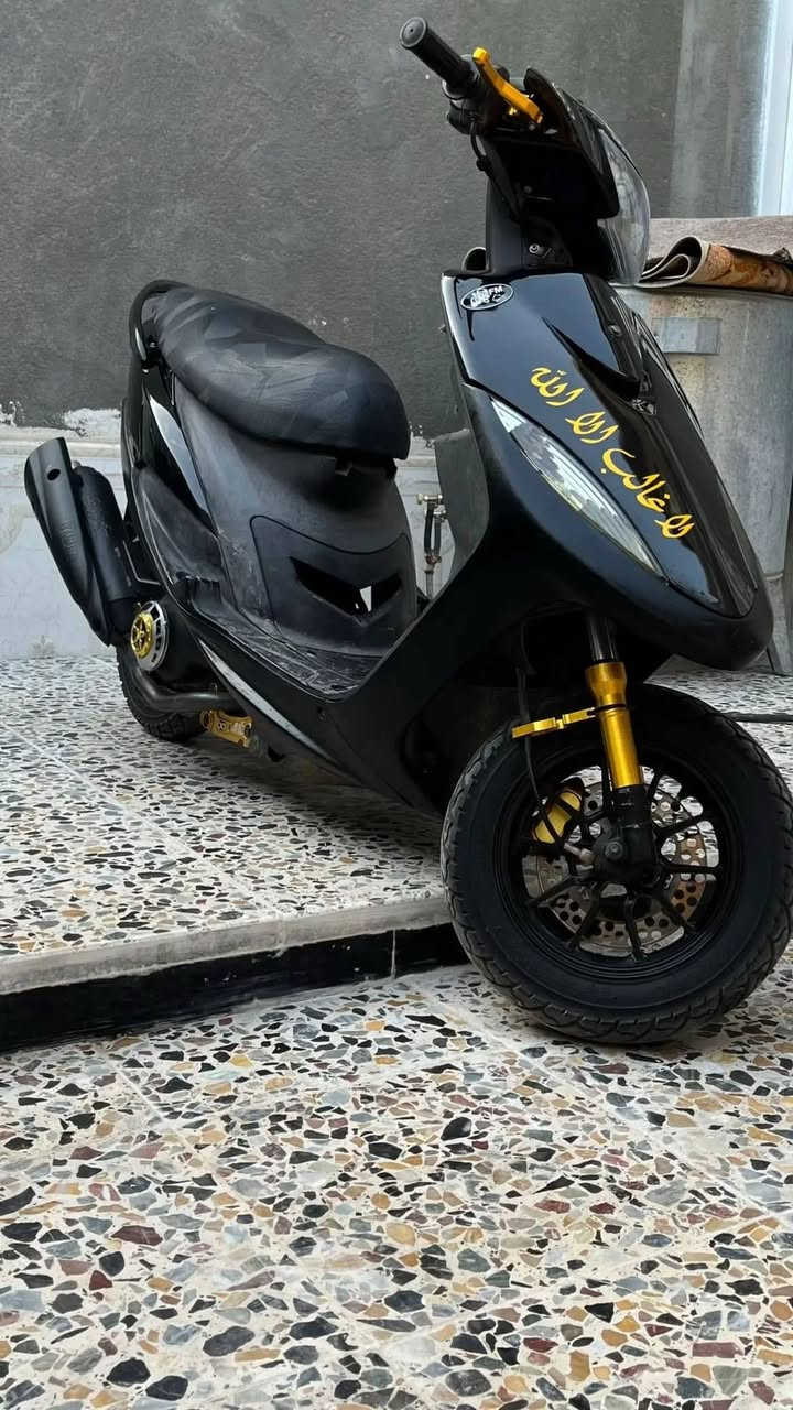 ماكس عدله موديل 2008
ماشيه 57 الف كيلومتر
مكينه بلادي بوشه 49
عليها تزويد فج RPM
فلنجه TWOP
تعلاوه فج TWPO
شيال HIPER
عضمات بريك TWPO
ويلات اصلي تفصيخ سعرهن ب 55 الف
غبق فلاوين
قطره دهن SMART تفصيخ
دبل امامي TwPo تجاري بس نوعيه قوية
كفرات البلاديه موجودات عوزهن بس صبغ
كلجات بلاديه
صارلها شهر ونص من نزلتها من الرمبه
كلوب بك لايت زنون لد احمر
سكن امامي احمر
عدسه البلاديه موجوده
وعليها عدسه متغيره الالوان + لايت ثلجي
دبل خلفي KS
دراجه معدل بيها 110 km/h
دراجه نكره سلف بأي وقت تشتغل سلف وهندر
صالنصه FM الاصليه وكارتونه موجود صوت وطكه شرط
كهربائيات كله شغال
سعر 500 وبيها مجال دراجه متعوب عليها الله شاهد مكاني بغداد البياع شهداء شارع المضخه
*********** اتصل عل واتس لو رصيد لين ماعندي ماسنجر
