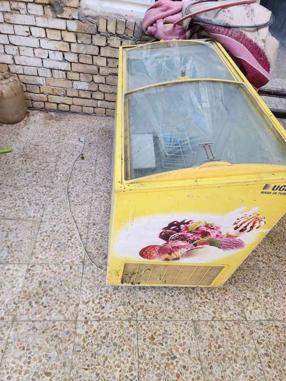 عارضات عمودية وطرحيه شرط الشغل ول تبريد نضيفات جدن نوعية ايكور تركيا شراي يتصل *********** موجود وتساب البصرة, العراق
