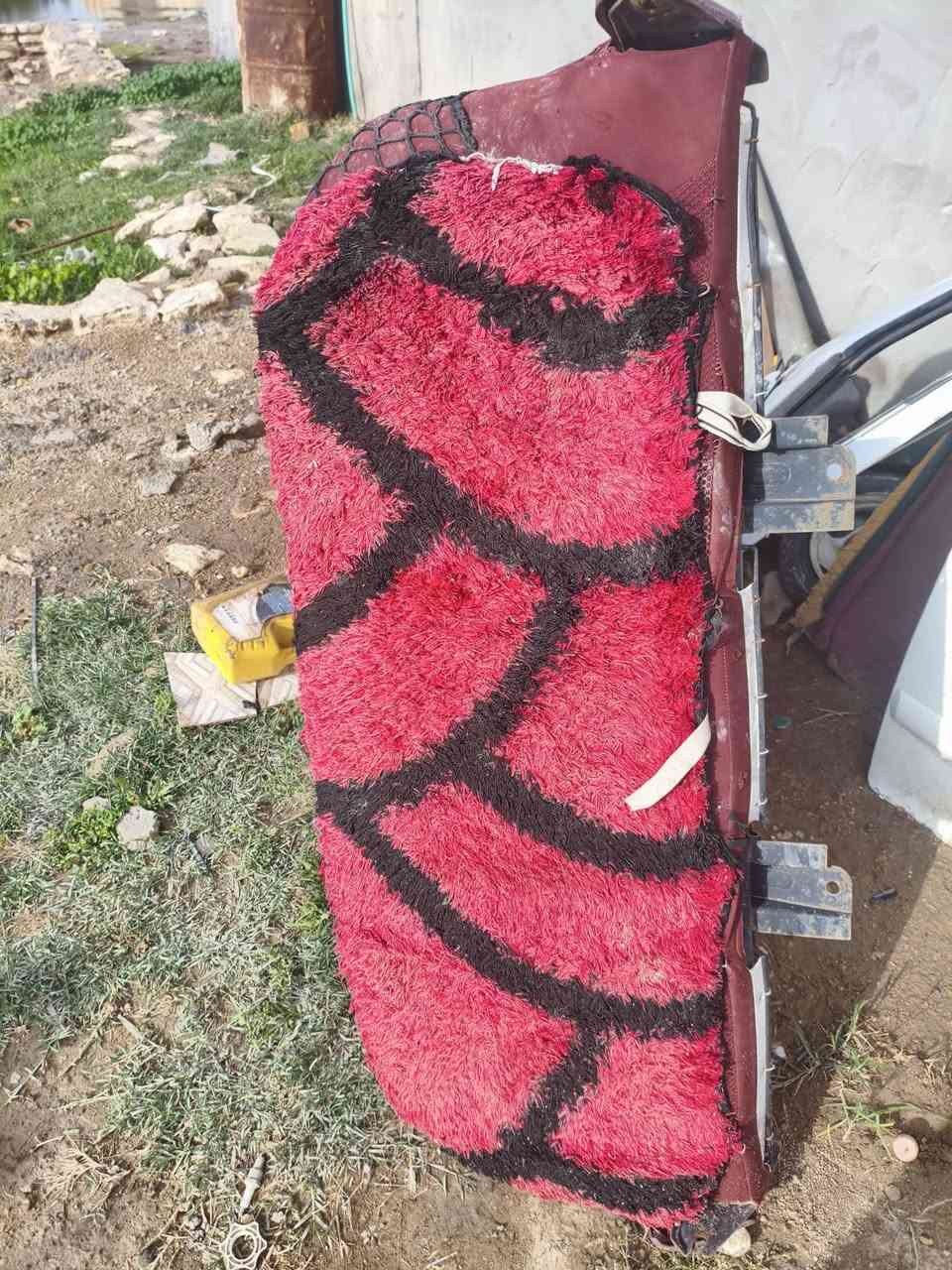 سلام عليكم غراض اكريت ويل للبيع بيبان كشنات وغراض الداخل ودوسه وحده وصالنصه اي شي تريده مكان السماوه سعر خاص او رقم الهاتف ***********
