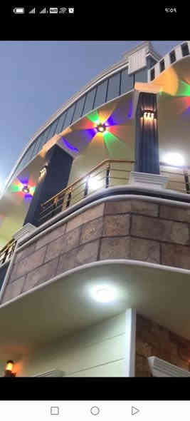 دار للبيع في جلولاء حي الشرطه. البيت مي كهرباء فول البيت مساحته 218. متر يحتوي علئ اربع غرف نوم اثنين فوگ وثنين جوه ومطبخ وستقبال صاله جوه صاله فوگ فول. موصفات بناء حديث
سعر المطلوب 125 وبيه مجال
للاستفسار اتصل ***********
