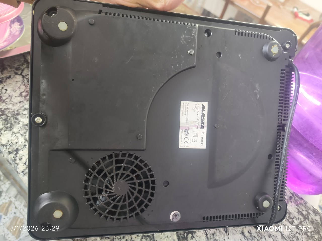 غراض للبيع
تخم قنفات 10مقاعد
طباخ ليزري 
محضرة قهوة
حوض شاور ماطوراته شغالة والحوض بدون اي كسر
العنوان بغداد كاظمية جكوك
رقم التلفون ***********وكذلك يوجد فية واتساب
