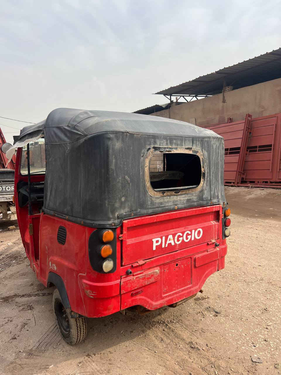 سلام عليكم تكتك لبيع نضيفه خير من الله اوراق شوفت عينك لتكتك مكانها بابل قضاء القاسم التفاصيل ع رقم‏‪***********‬‏
