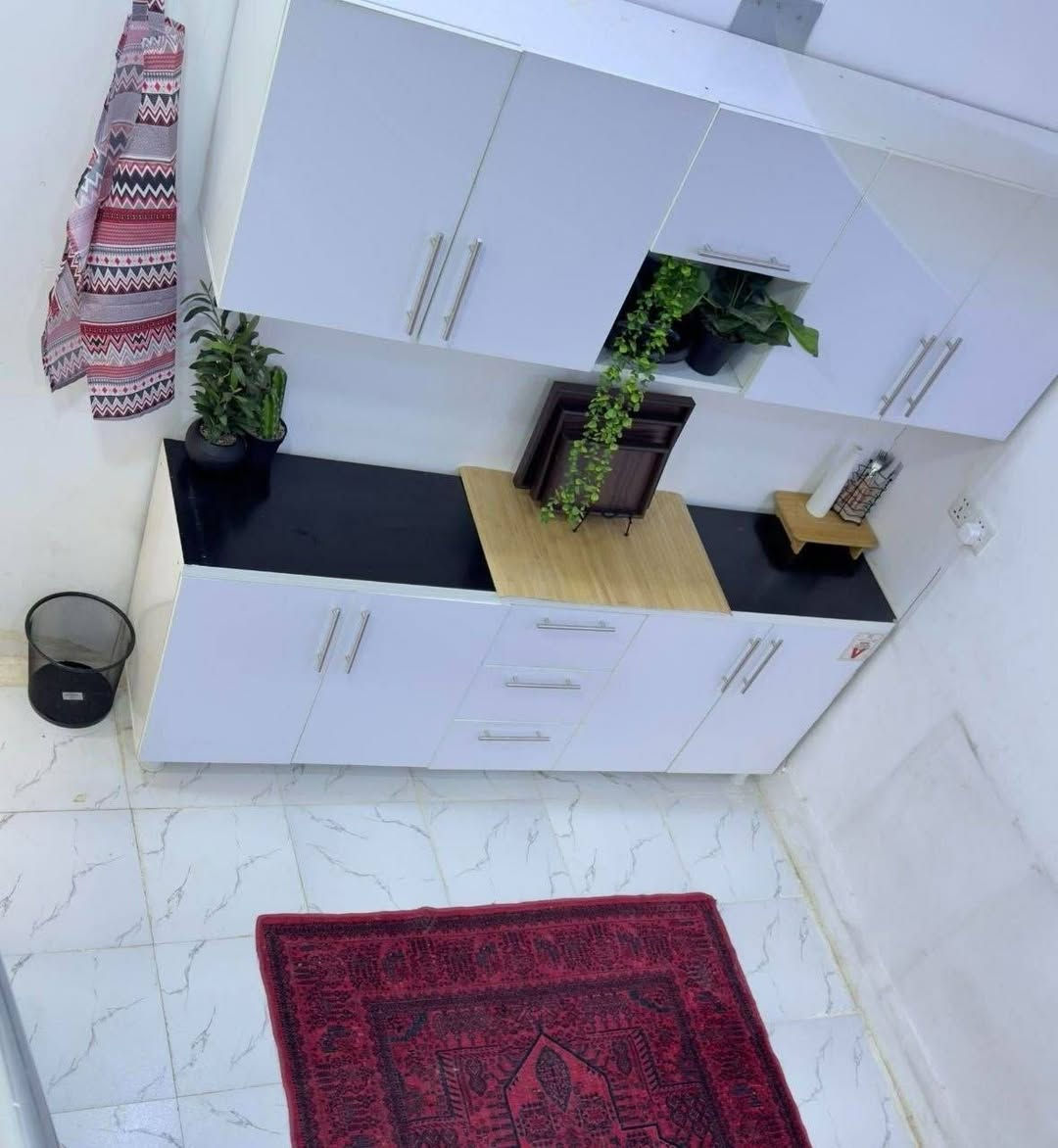 🌺كاونتر خشب تركي MDF قياس مترين مع ثلاث جرارات وملحق والسنك مرمر متر و20🌺
(( السعر 275  الف)) 🩷
للاستفسار والحجز راسلونا على الخاص 📩
توجد خدمة توصيل لجميع المحافظات 🚚


**إذا كنت صاحب هذا الإعلان وتريد حذفه لأي سبب، رجاءا أرسل رسالة إلى الدعم الفني**