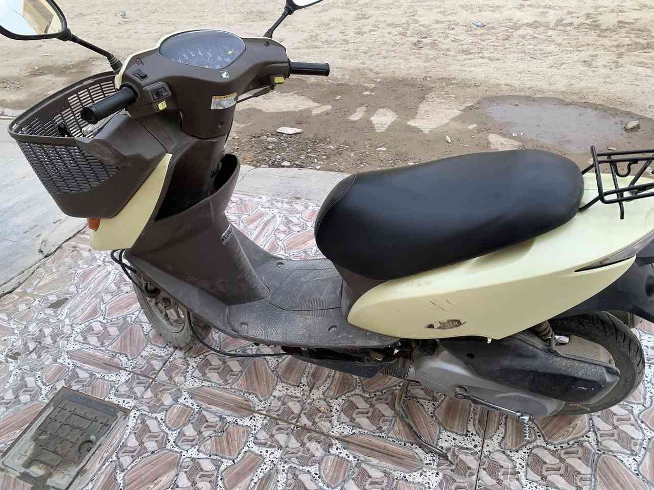 السلام عليكم مأطور ابو السله للبيع كله شغال سلف وهندرنكره سلف كهربائيات كله شغاله محرك ناعم عايزه بس ترايش الجوه السعر ٢٥٠ وبي مجال مراسله أو الاتصال على الرقم ***********
