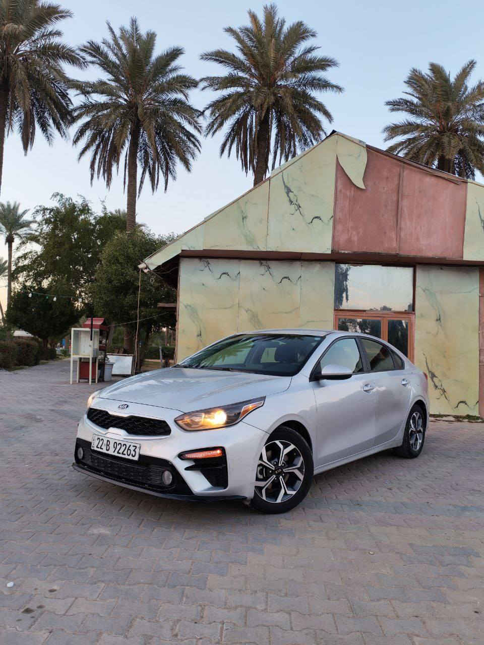 اللي يدور كوري نظيف بدون ايرباك واقتصادي ودولار سوك تابع المنشور ❤

السلام عليكم (( للبيع )) 

كيا فورتي موديل 2021 لون سلفر ماشيه 39 الف ميل قابل للزياده رقم اربيل سنويه 29 بأسمي شرط التحويل بدون وكاله 

محرك 2000 دوش مامفتوح  مكفول وخير من الله البانزين كله محسن ماشامه ريحة العادي و كير cvt خير من الله 

المواصفات الستندر :- ( كشنات مخمل / سويج / كاميرا خلفيه / حساسات امامي خلفي / تحكمات جهتين / كروس سرعه / تبريد ثلج / تدفئه شغاله ) 

السياره وارد امريكي بدون ايرباك ضررها بسيط باب خلفيه وشوية بالجاملغ الخلفي صفحة السائق وموضح بالمنشور صور الحادث و السونار السياره مال جناي ومتعوب عليها ❤

السعر :- 143ورقة وبيها مجال للطيبين 
العنوان :- بغداد / حي العامل 
الاتصال :- *********** 

ملاحظه :- الشراي يفحص ويتاكد بنفسه ويحولها باسمه مابقيها باسمي وماسوي وكاله وبالعافيه على صاحب النصيب مقدما ❤
