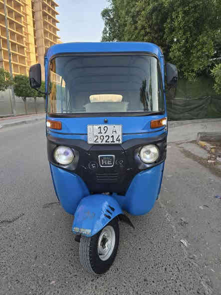 للبيع تكتك موديل ٢١ شهر ١١رقم وسنويه كربلاء مشروع وطني بي مرور تحويل ثاني يوم مكفوله من ضربه وصبغ  بيه علا كد شبر يم البكلايت الخلفي مكينه وكير واكسل وصدر  مكفولات ترايك ٨٠ وشرط تراي زيرو تخم تاير جديد تكتك جاهزه كبل للشارع السعر ٧٤٠٠ وبيه مجال الشراي يتصل ***********/***********مكاني شهداء البياع
