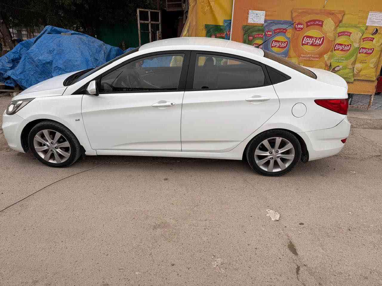 السلام عليكم هونداي اكسنت 2013 خليجي بيها صبغ جاملخ خلفي وجنطة كير محرك تبريد خير من الله رقم جديد بسمي السعر 105 وبيها مجال مكاني بغداد حي القادسية للتواصل *********** بغداد, العراق
