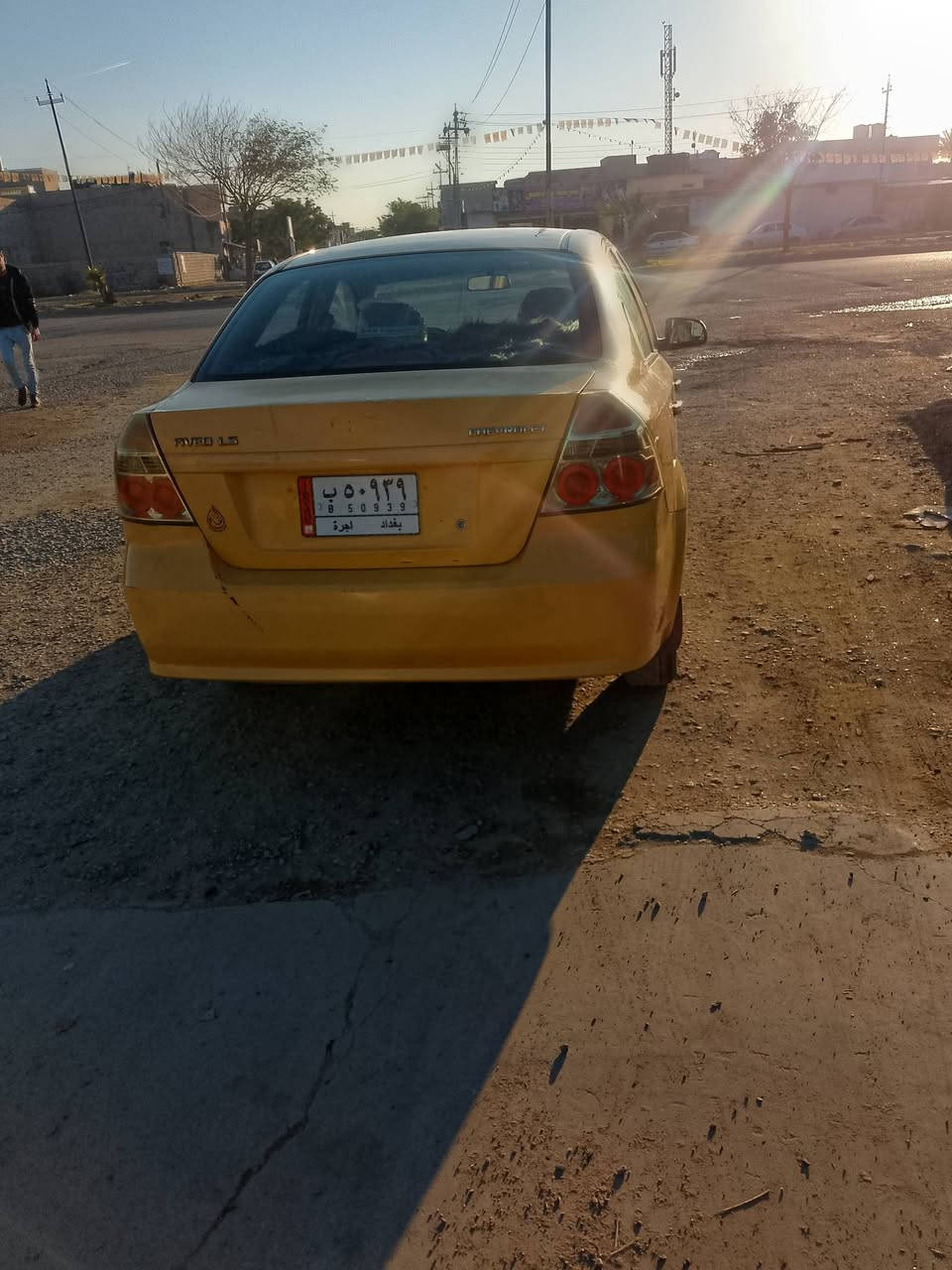 السلام عليكم
افيو موديل 11 رقم بغداد مشروع وطني شرط التحويل  خليجي محرك مفتوح 
 السعر 60 
***********
