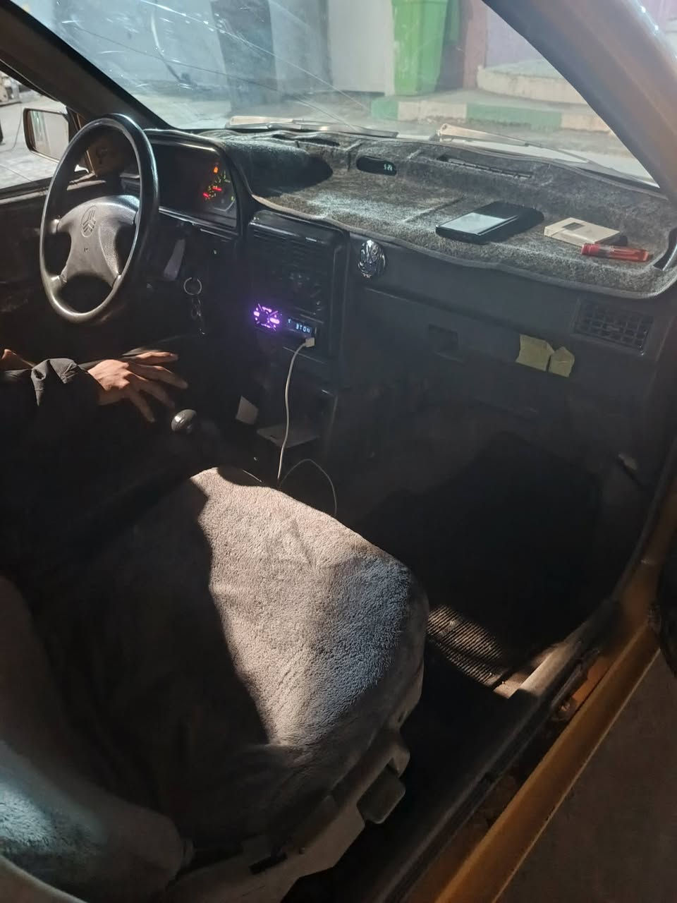 السلام عليكم سايبا للبيع 2010كير مكينه حداديه تبريد راعيها بل عباسيه عليها غرامه 400 السعر خاص


**إذا كنت صاحب هذا الإعلان وتريد حذفه لأي سبب، رجاءا أرسل رسالة إلى الدعم الفني**